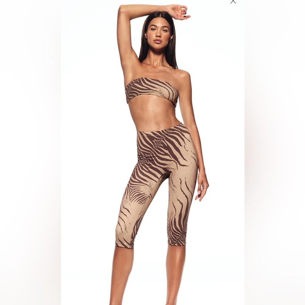 ROBERTO CAVALLI x SKIMS ZEBRA CAPRI - SOLD OUT EVERYWHERE LIMITED EDITION